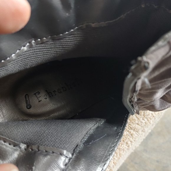 FAHRENHEIT Ruffle Booties Faux Suede Grey - Picture 8 of 8